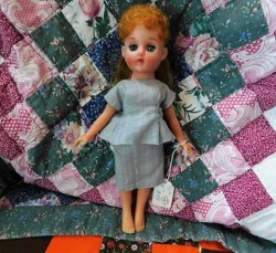 10" EUROPEAN VINYL FASHION DOLL LONG REDDISH BLONDE PONYTAIL